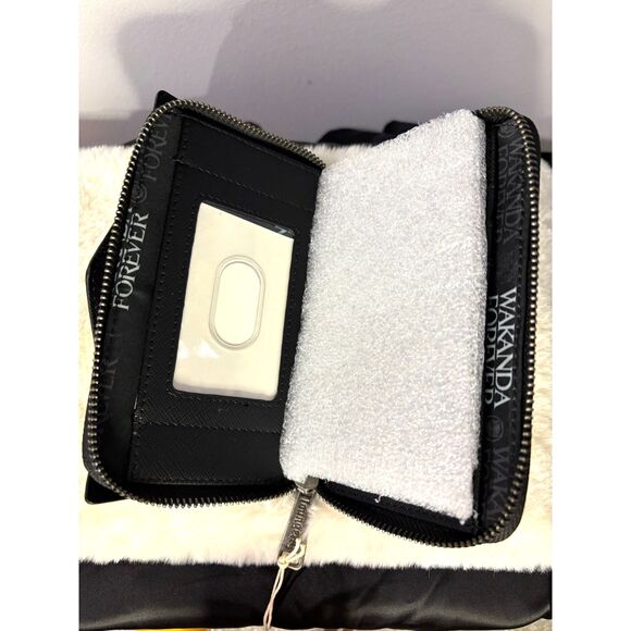 Marvel Black Panther Wakanda Forever Loungefly Backpack & Wallet Bundle – NWT - Picture 14 of 16